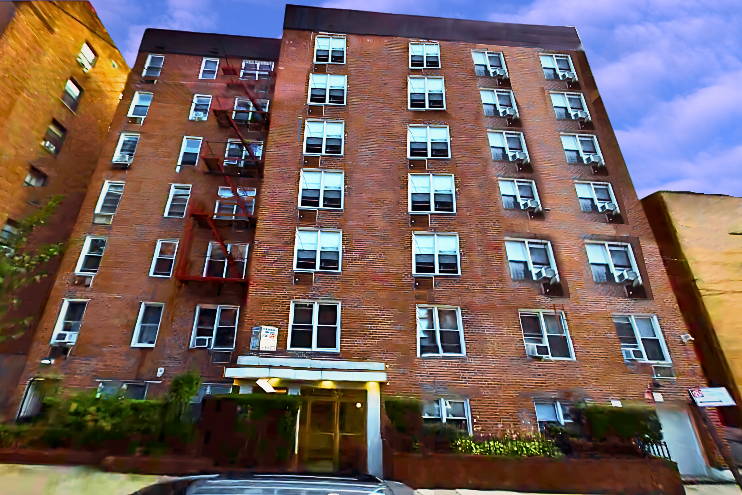65-04 Booth St